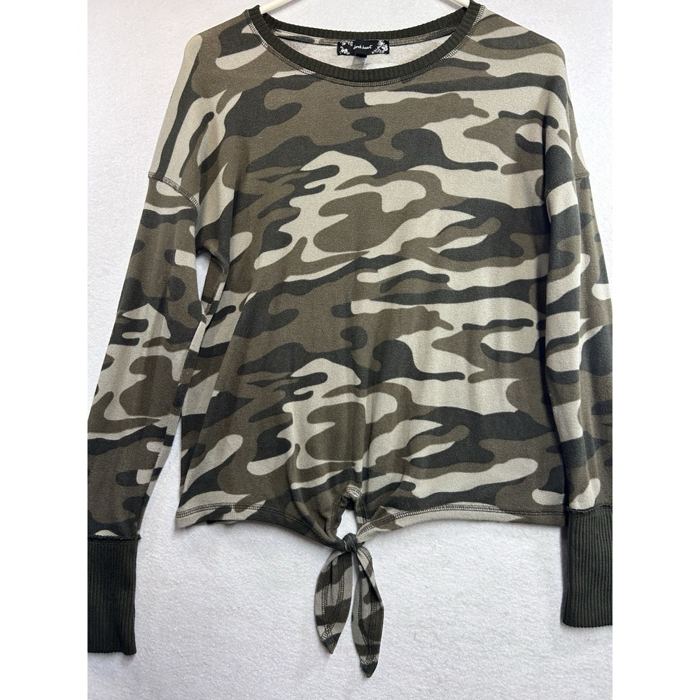 Derek Heart Size Small Green Camo Crew Neck Lightweight Top